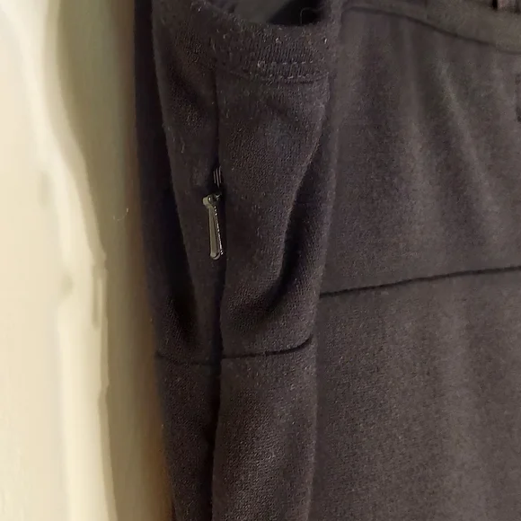 Banana Republic Halter/Tank Skater Styled Dress in Black Stretch Fabric size 8 - Picture 7 of 12